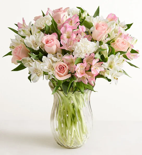 Graduation Flowers: How to Celebrate a High School Grad